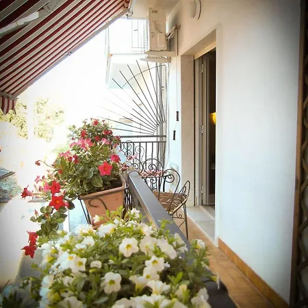 Appartement Tano'S à Giardini-Naxos Extérieur photo